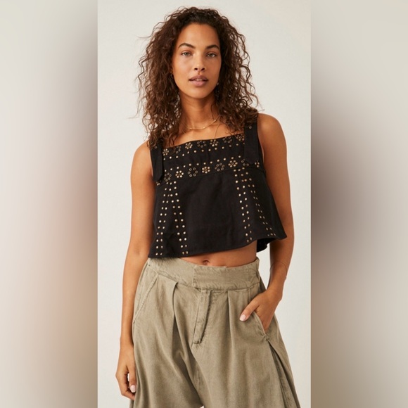 Free People Tops - Free People Rikki studded cropped top with metal embellishment